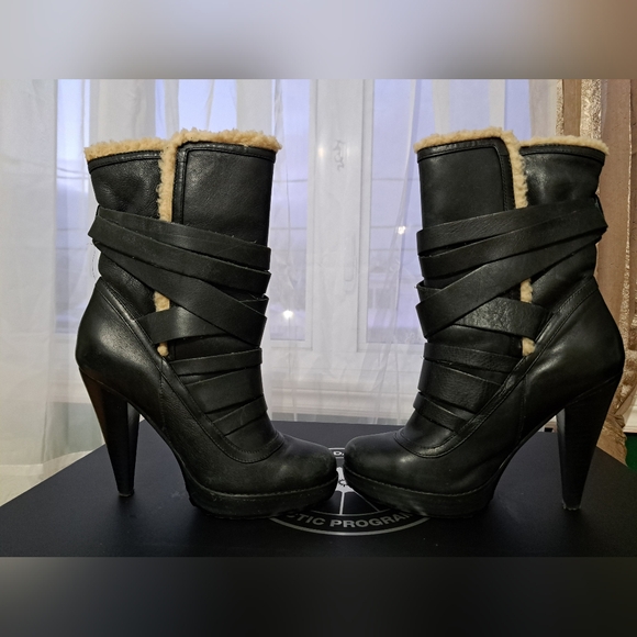 Women's Black Faux Leather Boots with Buckle Straps, Size 37, Aldo - Picture 2 of 10